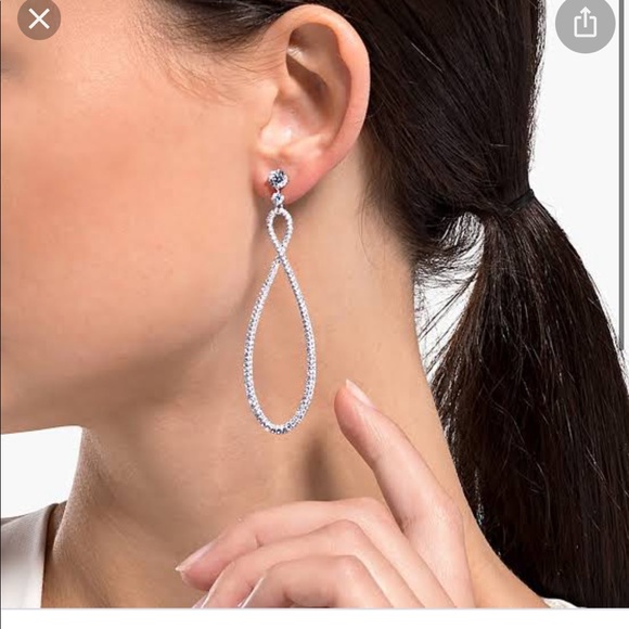 Swarovski Infinity Hoop Pierced Earrings, White, Rhodium plated BNWT - Picture 6 of 6